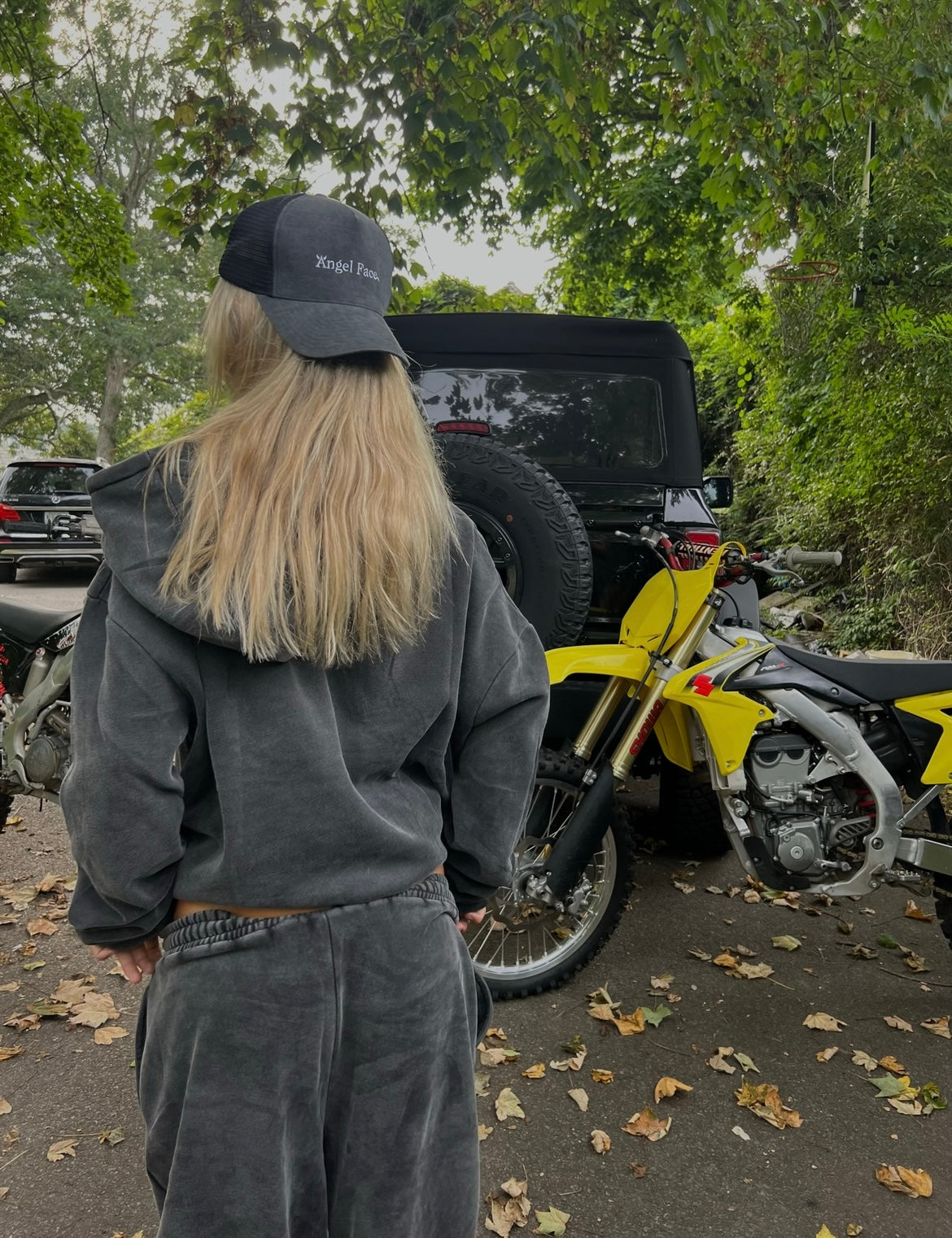 trucker hat